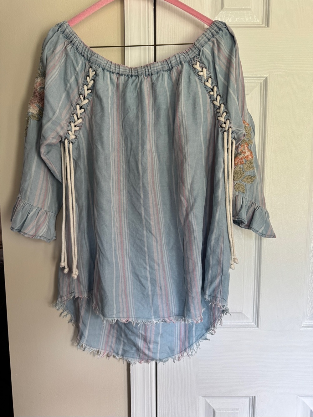Standard Grace Small Off the Shoulder Striped Top Floral Embroidery Boho Westen